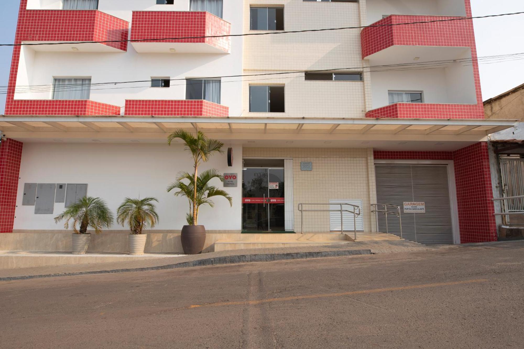 Oyo Tropical Confort Hotel, Brasilia São Sebastião
